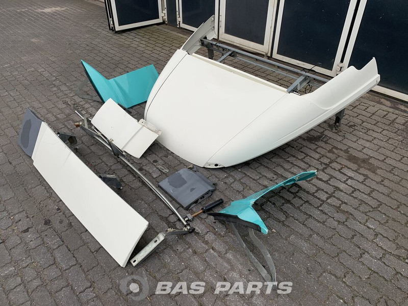 DAF XF106 - Aeropack/ Spoiler für LKW: das Bild 2 DAF XF106 - Aeropack/ Spoiler für LKW: das Bild 2