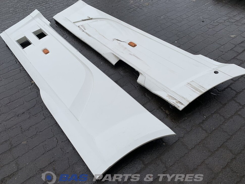 DAF XF106 Sideskirt Set DAF 1903109 - Karosserie und Außen für LKW: das Bild 2 DAF XF106 Sideskirt Set DAF 1903109 - Karosserie und Außen für LKW: das Bild 2