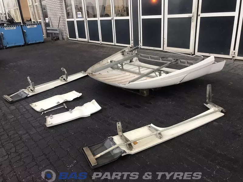 DAF XF106 Spoilerset DAF Space Cab L2H2 1896197 - Aeropack/ Spoiler für LKW: das Bild 5 DAF XF106 Spoilerset DAF Space Cab L2H2 1896197 - Aeropack/ Spoiler für LKW: das Bild 5