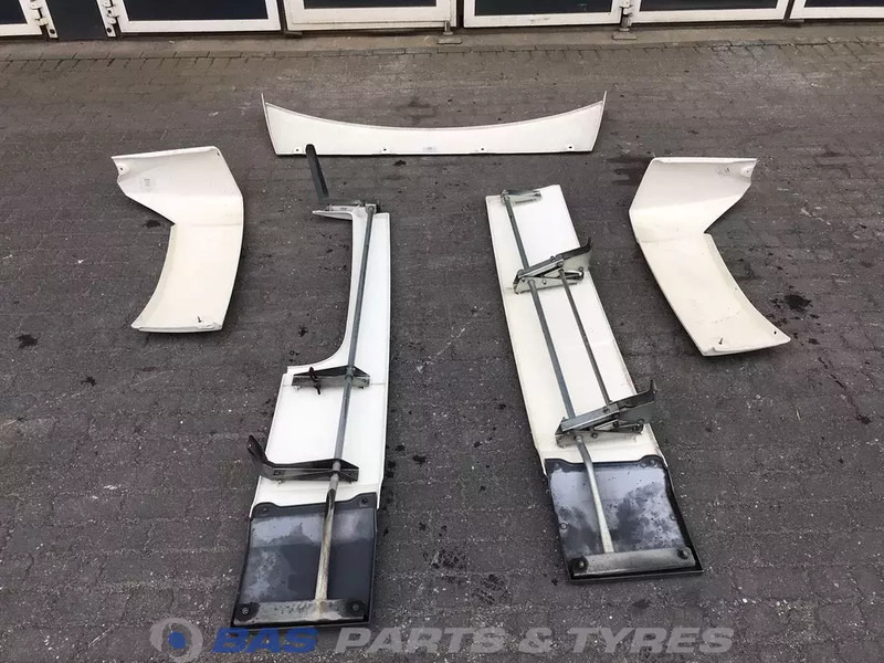 DAF XF106 Spoilerset DAF Super Space Cab L2H3 1671843 - Aeropack/ Spoiler für LKW: das Bild 4 DAF XF106 Spoilerset DAF Super Space Cab L2H3 1671843 - Aeropack/ Spoiler für LKW: das Bild 4