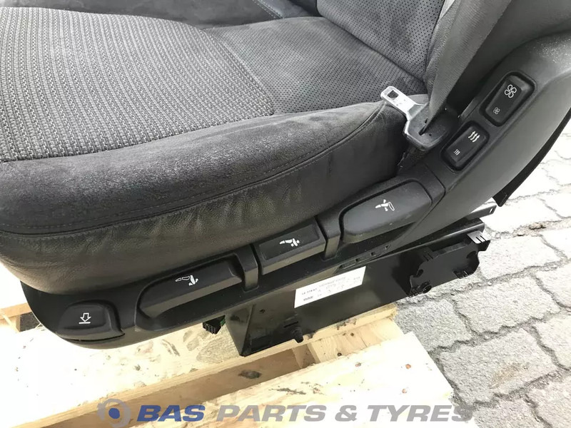 DAF XF106 Stoelen set DAF 1844340 - Sitz für LKW: das Bild 5 DAF XF106 Stoelen set DAF 1844340 - Sitz für LKW: das Bild 5
