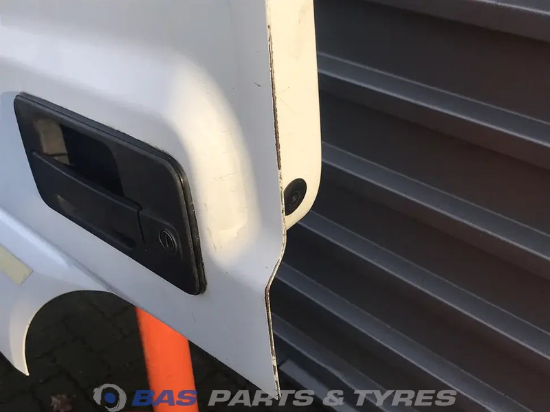 Mercedes-Benz Atego Portier Links Mercedes A 940 720 03 05 - Tür und Teile für LKW: das Bild 3 Mercedes-Benz Atego Portier Links Mercedes A 940 720 03 05 - Tür und Teile für LKW: das Bild 3