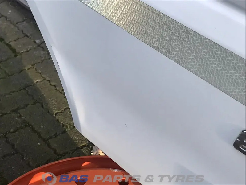 Mercedes-Benz Atego Portier Rechts Mercedes A 940 720 04 05 - Tür und Teile für LKW: das Bild 4 Mercedes-Benz Atego Portier Rechts Mercedes A 940 720 04 05 - Tür und Teile für LKW: das Bild 4