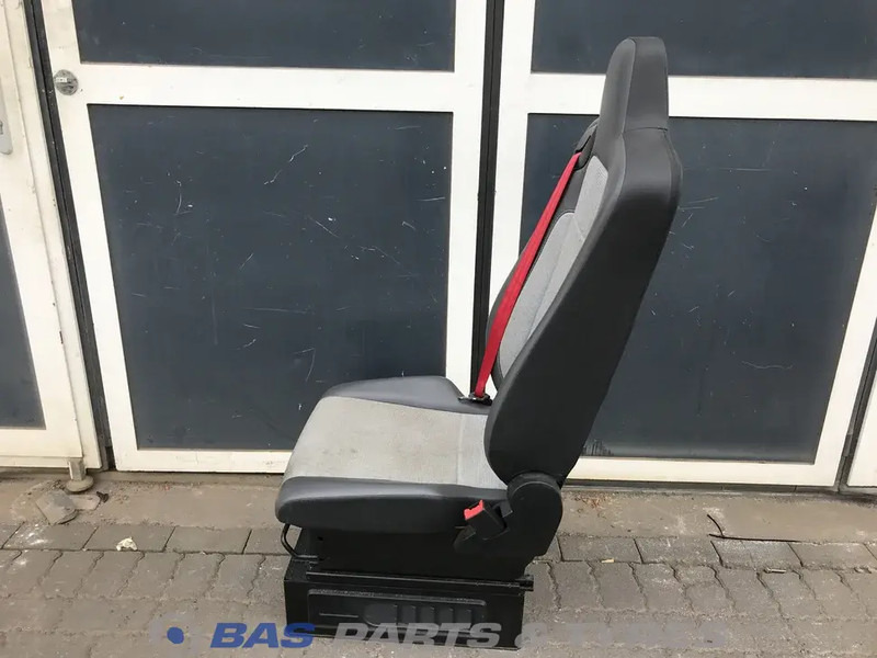 Renault C-Serie - Sitz für LKW: das Bild 2 Renault C-Serie - Sitz für LKW: das Bild 2