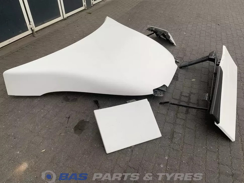 Renault T-Serie - Aeropack/ Spoiler für LKW: das Bild 3 Renault T-Serie - Aeropack/ Spoiler für LKW: das Bild 3