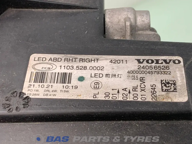 Volvo FH16 (FH5) Koplamp Rechts 22656780 - Hauptscheinwerfer für LKW: das Bild 3 Volvo FH16 (FH5) Koplamp Rechts 22656780 - Hauptscheinwerfer für LKW: das Bild 3