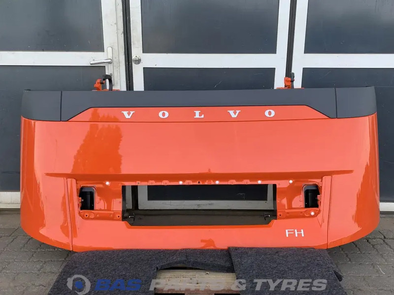 Volvo FH4B - Kühlergrill für LKW: das Bild 1 Volvo FH4B - Kühlergrill für LKW: das Bild 1