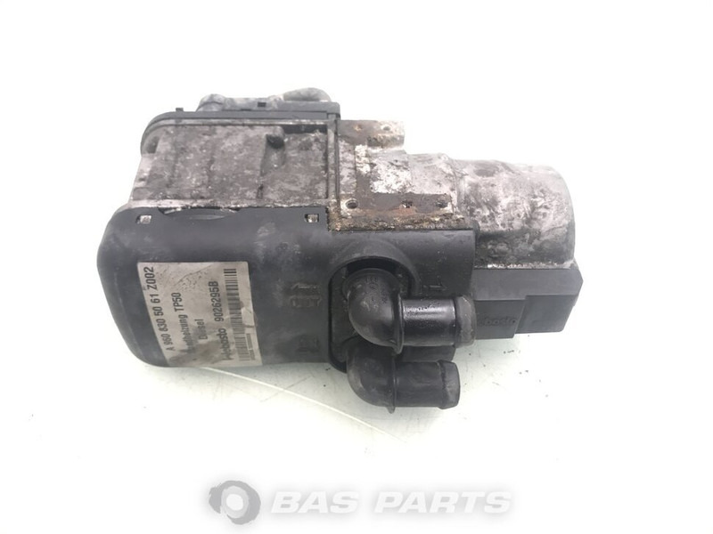 Webasto TP50 Standkachel A 001 830 31 20 - Heizung/ Lüftung für LKW: das Bild 1 Webasto TP50 Standkachel A 001 830 31 20 - Heizung/ Lüftung für LKW: das Bild 1