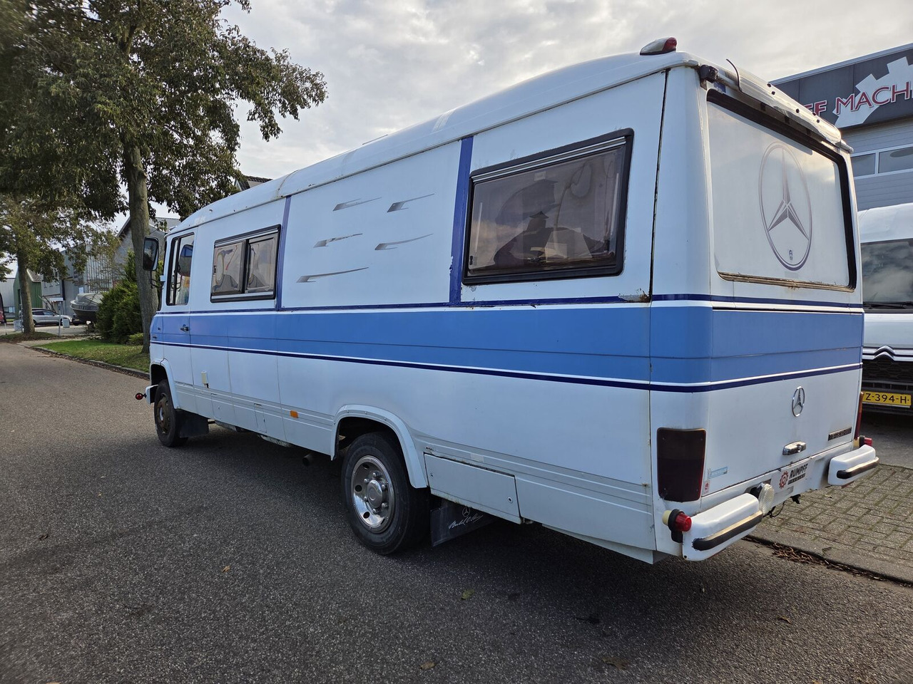 Mercedes-Benz 613D O309 oldtimer buscamper - Camper Van: das Bild 5 Mercedes-Benz 613D O309 oldtimer buscamper - Camper Van: das Bild 5