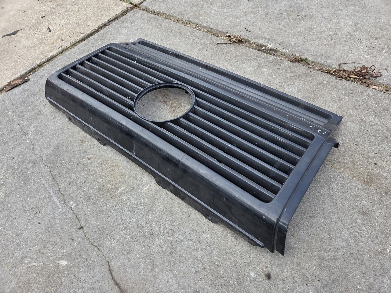 W463 Grill grijs Mercedes-Benz voor auto - Kühlergrill für PKW: das Bild 2 W463 Grill grijs Mercedes-Benz voor auto - Kühlergrill für PKW: das Bild 2