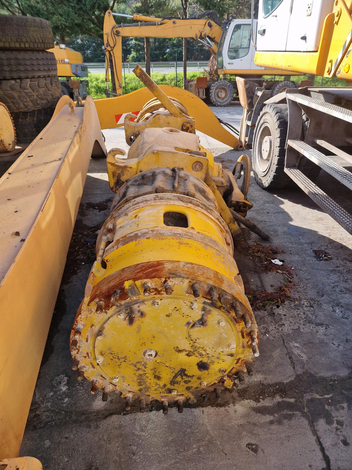 EJE TRASERO KOMATSU KWA055HD-4 - Achse und Teile für Baumaschine: das Bild 1 EJE TRASERO KOMATSU KWA055HD-4 - Achse und Teile für Baumaschine: das Bild 1