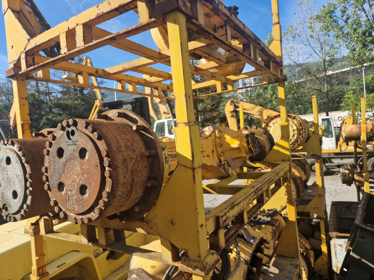 EJE ZF AP9 - Achse und Teile für Baumaschine: das Bild 2 EJE ZF AP9 - Achse und Teile für Baumaschine: das Bild 2