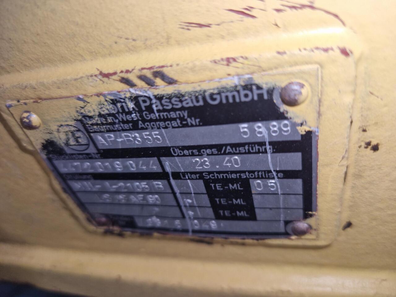 Eje ZF AP355 - Achse und Teile für Baumaschine: das Bild 2 Eje ZF AP355 - Achse und Teile für Baumaschine: das Bild 2