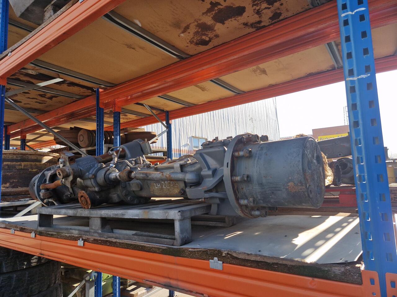 Eje delantero Liebherrr LH22 - Achse und Teile für Baumaschine: das Bild 2 Eje delantero Liebherrr LH22 - Achse und Teile für Baumaschine: das Bild 2