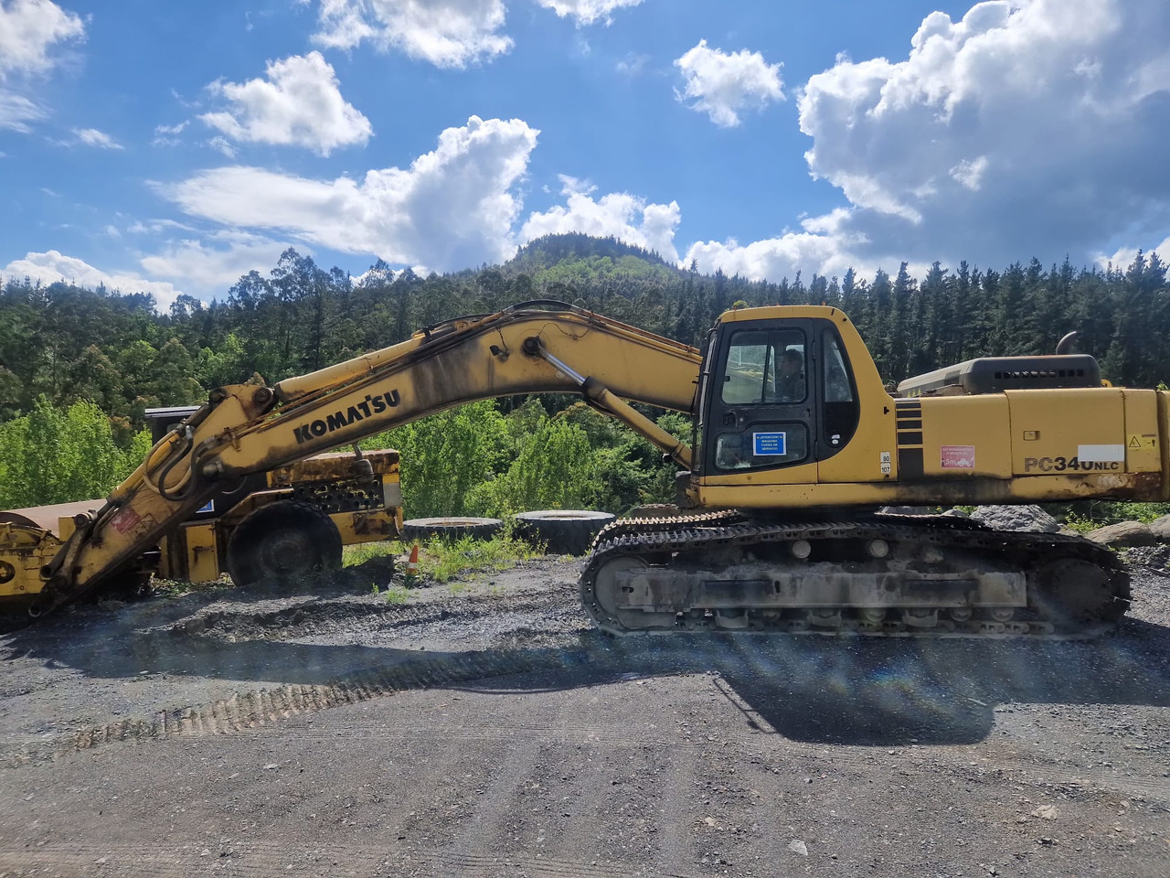 KOMATSU PC 340.6 - Kettenbagger: das Bild 1 KOMATSU PC 340.6 - Kettenbagger: das Bild 1