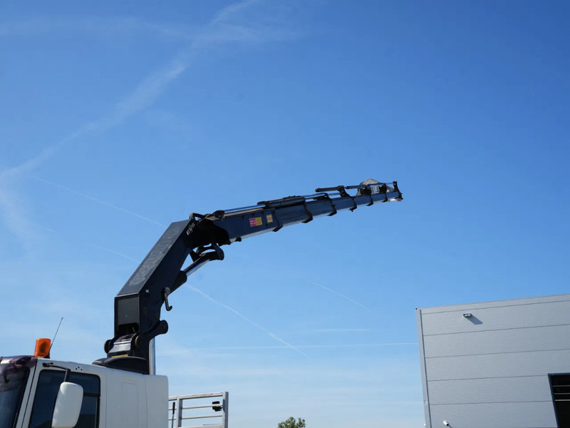 DAF CF 85 FAN Kraanwagen met bak, 47 t. HMF kraan - Autokran: das Bild 2 DAF CF 85 FAN Kraanwagen met bak, 47 t. HMF kraan - Autokran: das Bild 2