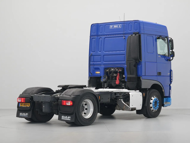 DAF XF 450 FT, Space Cab, PTO, New Tacho 7 Stuks op Voorraad - Sattelzugmaschine: das Bild 4 DAF XF 450 FT, Space Cab, PTO, New Tacho 7 Stuks op Voorraad - Sattelzugmaschine: das Bild 4