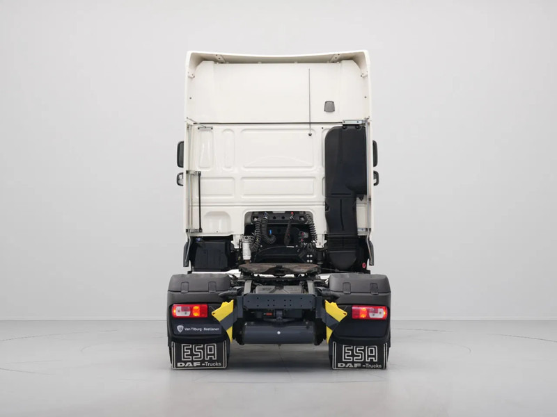 Sattelzugmaschine DAF XF 480 FT Super Space Cab, 2x Tanks: das Bild 9 Sattelzugmaschine DAF XF 480 FT Super Space Cab, 2x Tanks: das Bild 9