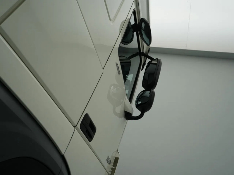 Sattelzugmaschine DAF XF 480 FT Super Space Cab, 2x Tanks: das Bild 11 Sattelzugmaschine DAF XF 480 FT Super Space Cab, 2x Tanks: das Bild 11