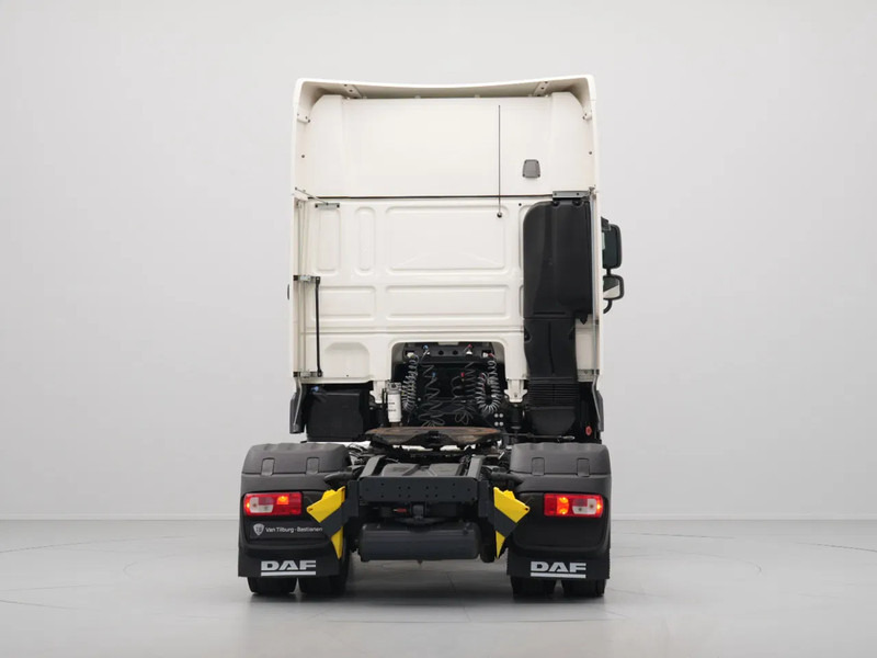 Sattelzugmaschine DAF XF 480 FT Super Space Cab, 2x Tanks, PTO Prep: das Bild 8 Sattelzugmaschine DAF XF 480 FT Super Space Cab, 2x Tanks, PTO Prep: das Bild 8