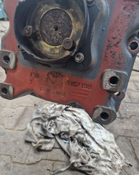 Części do Ciągnika New Holland NH TM, M Kompletna Obudowa WOM New Holland TM120,TM130,TM140,TM155,Case MXM 120, - Transmission für Landmaschine: das Bild 4 Części do Ciągnika New Holland NH TM, M Kompletna Obudowa WOM New Holland TM120,TM130,TM140,TM155,Case MXM 120, - Transmission für Landmaschine: das Bild 4