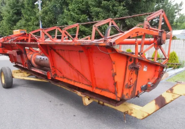 Heder do kombajnu Deutz-Fahr 1600,1610,1620,1630, 2680,2780, 2385,2685,2780, - Schneidwerk: das Bild 4 Heder do kombajnu Deutz-Fahr 1600,1610,1620,1630, 2680,2780, 2385,2685,2780, - Schneidwerk: das Bild 4