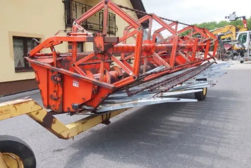 Heder do kombajnu Deutz-Fahr 1600,1610,1620,1630, 2680,2780, 2385,2685,2780, - Schneidwerk: das Bild 3 Heder do kombajnu Deutz-Fahr 1600,1610,1620,1630, 2680,2780, 2385,2685,2780, - Schneidwerk: das Bild 3