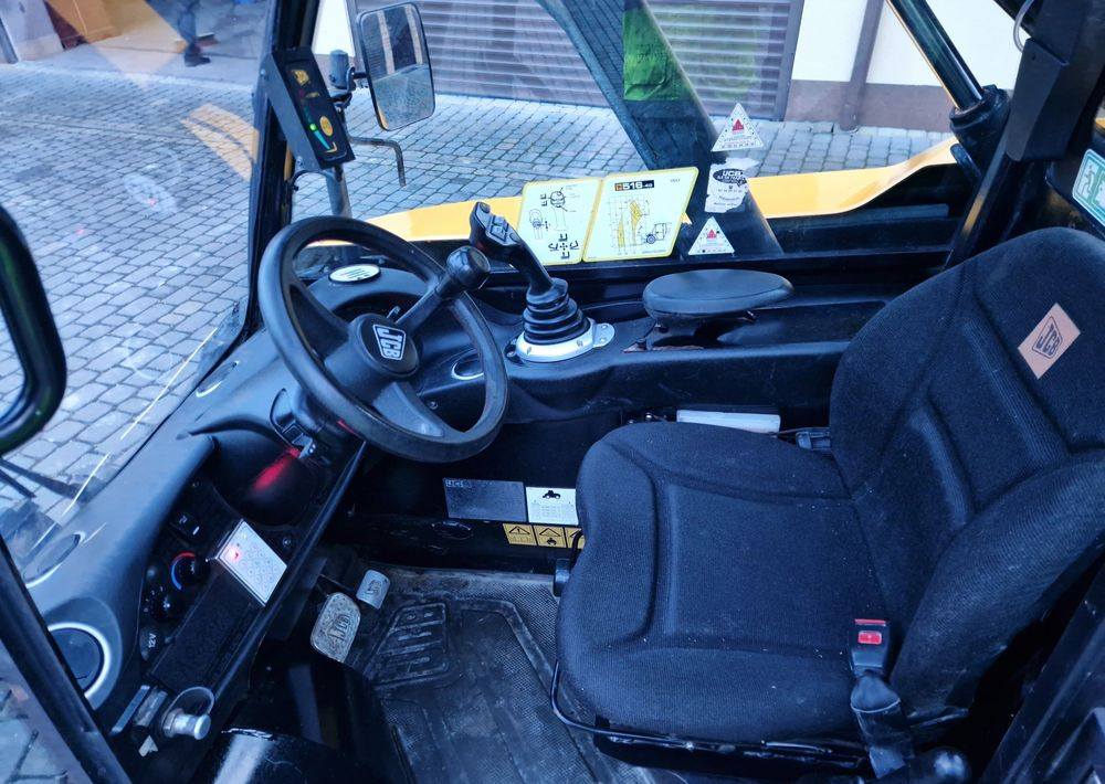 Ładowarka teleskopowa JCB 516-40 2017 Ładowarka teleskopowa JCB - Teleskoplader: das Bild 3 Ładowarka teleskopowa JCB 516-40 2017 Ładowarka teleskopowa JCB - Teleskoplader: das Bild 3