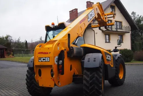 Ładowarka teleskopowa JCB 536-70 agri 2015 agri - Teleskoplader: das Bild 5 Ładowarka teleskopowa JCB 536-70 agri 2015 agri - Teleskoplader: das Bild 5