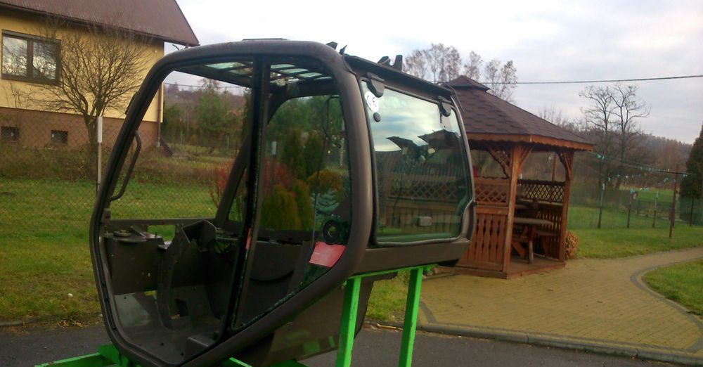Ładowarka teleskopowa Manitou MT, MLT 2005 Kabina do Manitou - Fahrerhaus für Flurförderzeug: das Bild 2 Ładowarka teleskopowa Manitou MT, MLT 2005 Kabina do Manitou - Fahrerhaus für Flurförderzeug: das Bild 2