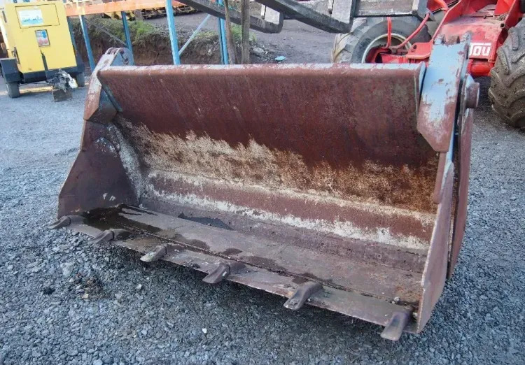 Łyżka do ładowarki otwierana hydraulicznie 2,1m - Ladeschaufel: das Bild 1 Łyżka do ładowarki otwierana hydraulicznie 2,1m - Ladeschaufel: das Bild 1