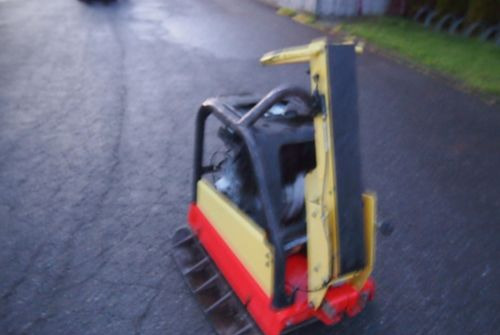 Ubijarka Dynapac Dynapac lg500 2010 Zagęszczarka Dynapac LG500 - Rüttelplatte: das Bild 2 Ubijarka Dynapac Dynapac lg500 2010 Zagęszczarka Dynapac LG500 - Rüttelplatte: das Bild 2