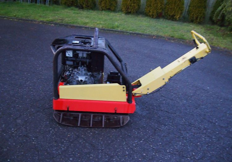 Ubijarka Dynapac Dynapac lg500 2010 Zagęszczarka Dynapac LG500 - Rüttelplatte: das Bild 4 Ubijarka Dynapac Dynapac lg500 2010 Zagęszczarka Dynapac LG500 - Rüttelplatte: das Bild 4