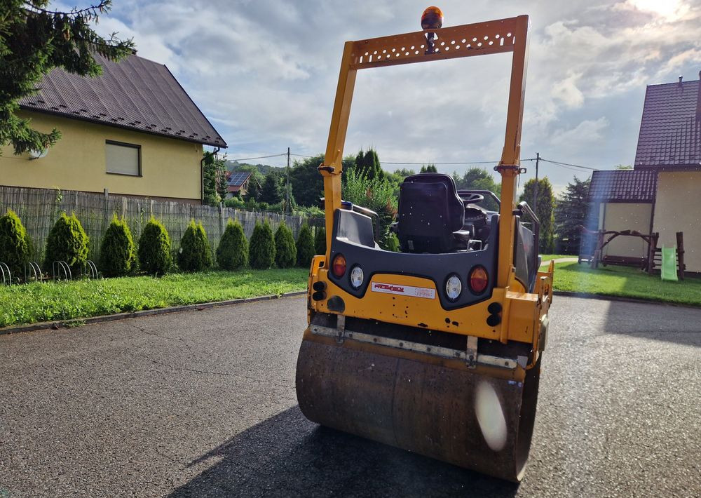 Walec Hamm HD14VV 2014 Walec HAMM HD 14VV silnik KUBOTA - Walzen: das Bild 5 Walec Hamm HD14VV 2014 Walec HAMM HD 14VV silnik KUBOTA - Walzen: das Bild 5