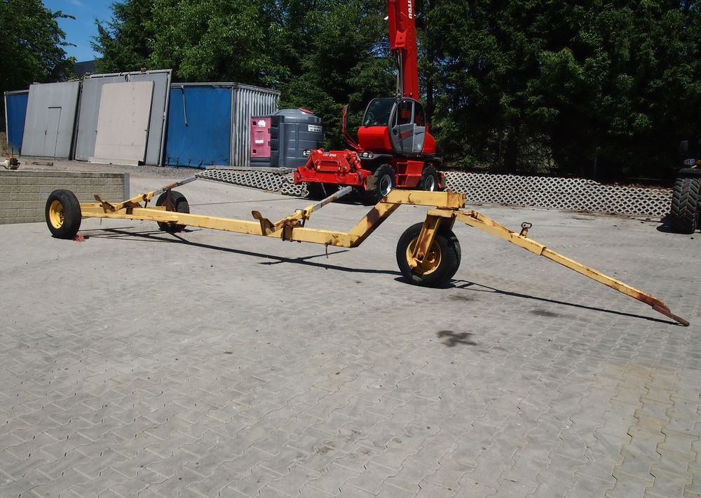 Wózek do kombajnu New Holland 3 kołowy Wózek pod heder do kombajnu - Schneidwerkswagen: das Bild 4 Wózek do kombajnu New Holland 3 kołowy Wózek pod heder do kombajnu - Schneidwerkswagen: das Bild 4