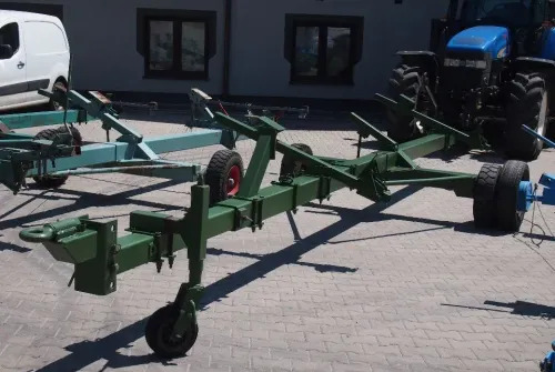 Wózek do kombajnu pod heder do zboża - Schneidwerkswagen: das Bild 2 Wózek do kombajnu pod heder do zboża - Schneidwerkswagen: das Bild 2