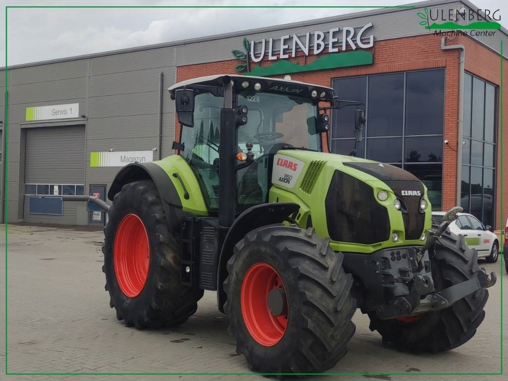 Claas Axion 850 - Traktor: das Bild 2 Claas Axion 850 - Traktor: das Bild 2