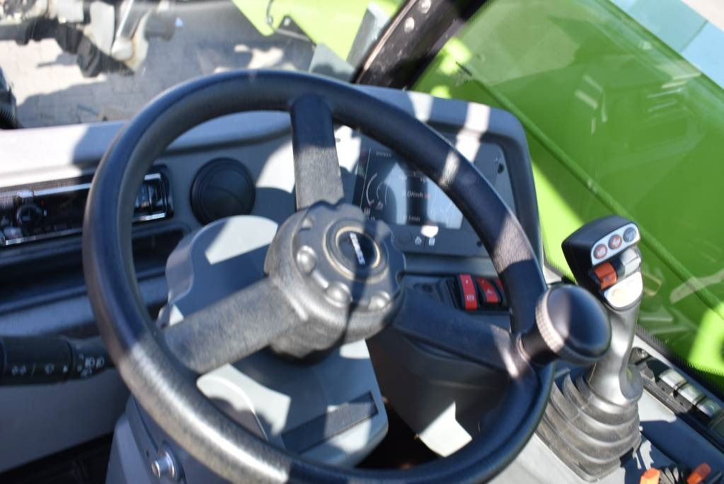 Claas Scorpion 756 - Teleskoplader: das Bild 2 Claas Scorpion 756 - Teleskoplader: das Bild 2