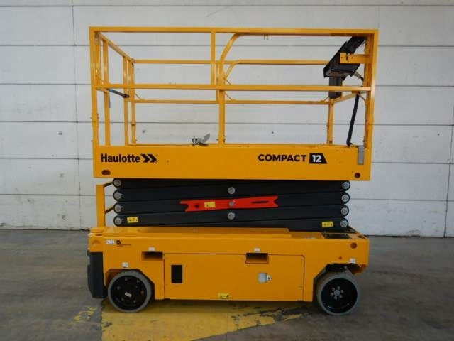 Haulotte Compact 12 AE - Scherenbühne: das Bild 1 Haulotte Compact 12 AE - Scherenbühne: das Bild 1