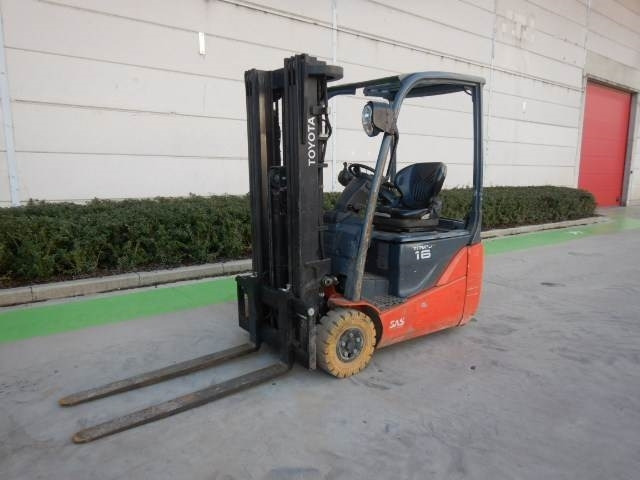 Toyota 8FBEK16T - Elektrostapler: das Bild 2 Toyota 8FBEK16T - Elektrostapler: das Bild 2