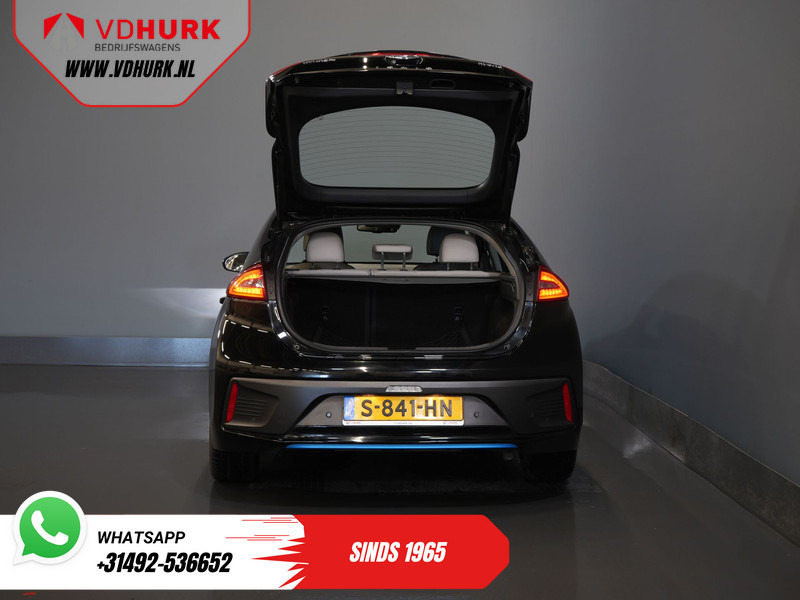 Hyundai IONIQ 1.6 GDi Premium LED/ Adapt.Cruise/ Leder/ Stoelverw./ Stoelkoel./ Stuurverw./ Mem.Stoel/ CarPlay/ Navi/ Camera/ Climate - Schrägheck: das Bild 5 Hyundai IONIQ 1.6 GDi Premium LED/ Adapt.Cruise/ Leder/ Stoelverw./ Stoelkoel./ Stuurverw./ Mem.Stoel/ CarPlay/ Navi/ Camera/ Climate - Schrägheck: das Bild 5