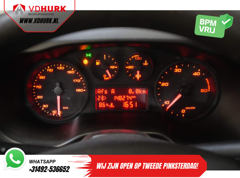 Pritsche Transporter Iveco Daily 35C15 3.0 (450x210) Open Laadbak/ 3.5t Trekverm./ Dubbel Lucht/ Tachograaf/ Gev.stoel/ Climate/ Cruise/ Trekhaak/ Pick Up: das Bild 16