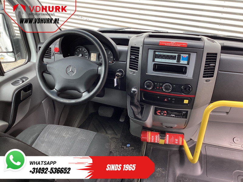 Mercedes-Benz Sprinter 313 2.2 CDI Aut. L2H2 €11.132 Incl. BTW BPM VRIJ! EXPORT ONLY Combi/ 9 Persoons/ Kombi/ 9P/ Airco/ Rolstoellift - Kleinbus, Personentransporter: das Bild 3 Mercedes-Benz Sprinter 313 2.2 CDI Aut. L2H2 €11.132 Incl. BTW BPM VRIJ! EXPORT ONLY Combi/ 9 Persoons/ Kombi/ 9P/ Airco/ Rolstoellift - Kleinbus, Personentransporter: das Bild 3