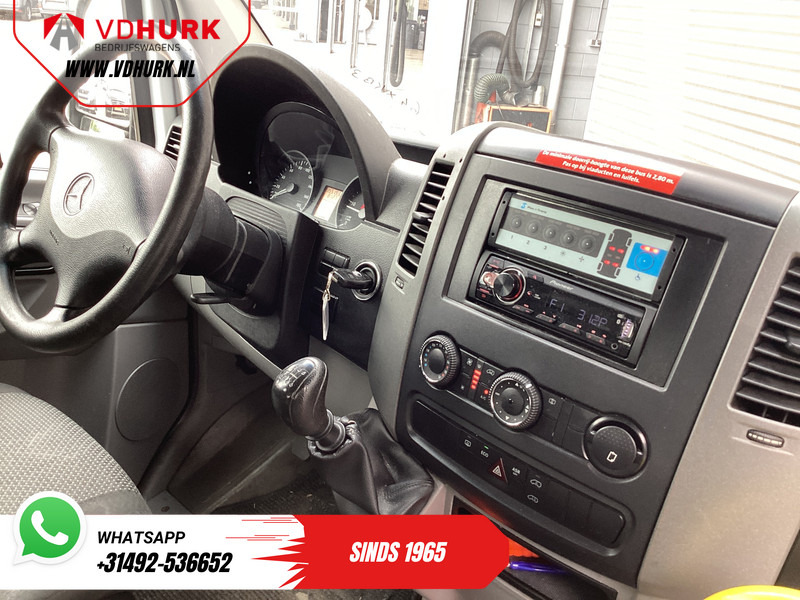Mercedes-Benz Sprinter 313 2.2 CDI L2H2 €9.922 Incl. BTW BPM VRIJ! EXPORT ONLY Combi/ 9 Persoons/ Kombi/ 9P/ Airco/ Rolstoellift - Kleinbus, Personentransporter: das Bild 3 Mercedes-Benz Sprinter 313 2.2 CDI L2H2 €9.922 Incl. BTW BPM VRIJ! EXPORT ONLY Combi/ 9 Persoons/ Kombi/ 9P/ Airco/ Rolstoellift - Kleinbus, Personentransporter: das Bild 3