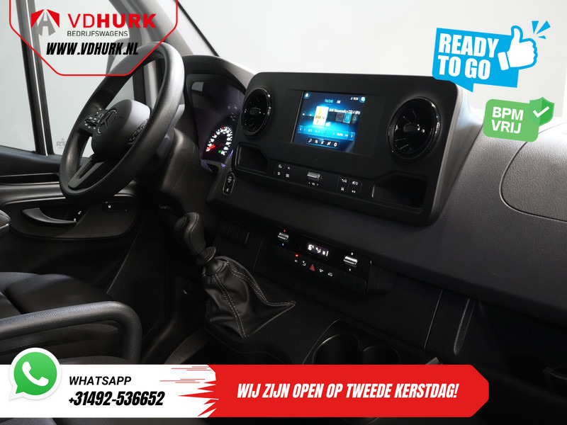 Mercedes-Benz Sprinter 317 1.9 CDI BPM VRIJ! 445x211x225/ Dhollandia Laadklep/ CarPlay/ Stoelverw./ Navi/ Airco/ Camera/ Cruise - Koffer Transporter: das Bild 3 Mercedes-Benz Sprinter 317 1.9 CDI BPM VRIJ! 445x211x225/ Dhollandia Laadklep/ CarPlay/ Stoelverw./ Navi/ Airco/ Camera/ Cruise - Koffer Transporter: das Bild 3