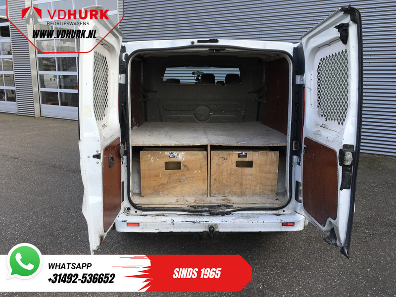Opel Vivaro 2.0 CDTI 115pk L2 DC Dubbel Cabine EXPORT ONLY APK 01-2026/ 6 Pers./ Airco/ Trekhaak - Kleintransporter, Transporter mit Doppelkabine: das Bild 5 Opel Vivaro 2.0 CDTI 115pk L2 DC Dubbel Cabine EXPORT ONLY APK 01-2026/ 6 Pers./ Airco/ Trekhaak - Kleintransporter, Transporter mit Doppelkabine: das Bild 5
