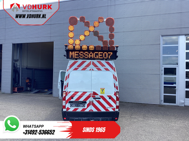 Renault Master 2.3 dCi 145 PK L3H2 EXPORT ONLY Chevron/ Safety/ Airco/ Cruise/ Camera /Service Vehicle/ Trekhaak - Kastenwagen: das Bild 5 Renault Master 2.3 dCi 145 PK L3H2 EXPORT ONLY Chevron/ Safety/ Airco/ Cruise/ Camera /Service Vehicle/ Trekhaak - Kastenwagen: das Bild 5