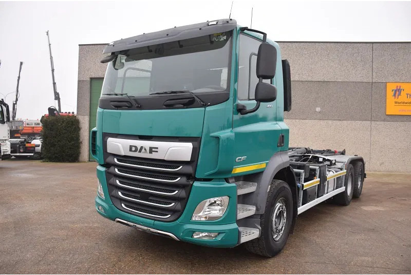 DAF CF 480 - Abrollkipper: das Bild 3 DAF CF 480 - Abrollkipper: das Bild 3