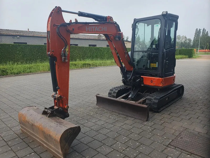Hitachi ZX33U -5A -CLR - Minibagger: das Bild 2 Hitachi ZX33U -5A -CLR - Minibagger: das Bild 2