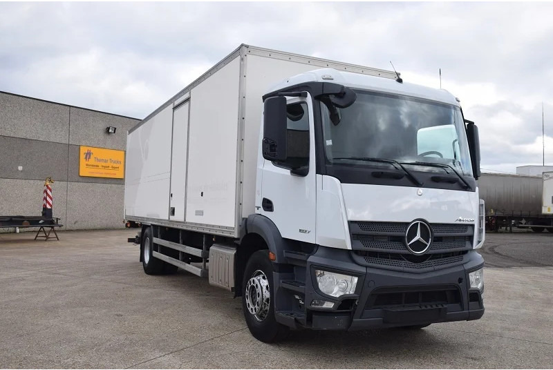 Mercedes-Benz Antos 1827 Antos - Koffer LKW: das Bild 4 Mercedes-Benz Antos 1827 Antos - Koffer LKW: das Bild 4